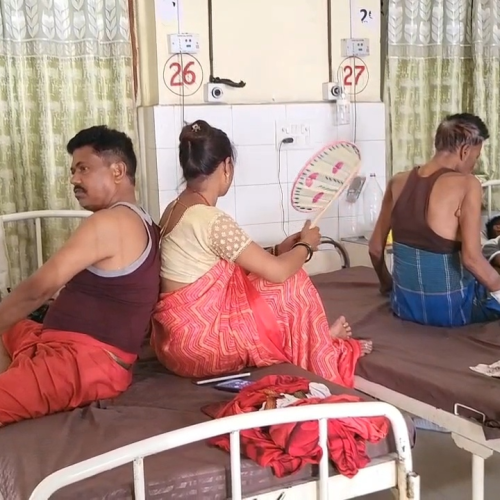 हजारीबाग SBMCH की बदहाल व्यवस्था ने खोली स्वास्थ्य सिस्टम की पोल, भीषण गर्मी में मरीज बेहाल, पंखे और सोलर सिस्टम पड़े खराब