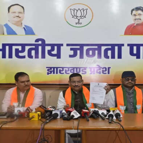 सूर्या हांसदा एनकाउंटर: NCST ने सिफारिश की CBI जांच की, दीपक प्रकाश बोले- “दलाल और बिचौलियों ने कराई हत्या”