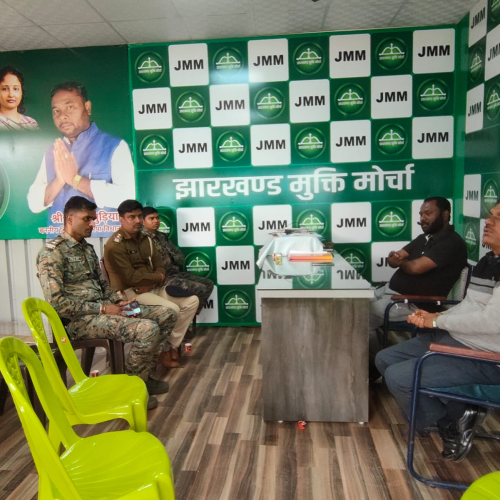 तोरपा में पर्यटन स्थलों पर सुरक्षा और सुविधाओं को लेकर बैठक, हेलमेट अनिवार्य किया गया