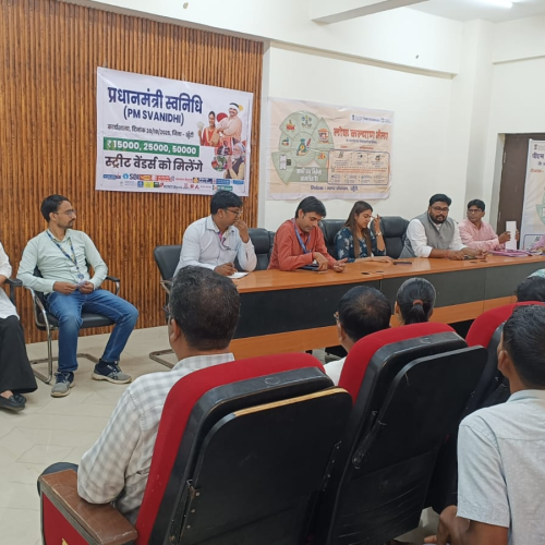 खूंटी नगर पंचायत में पीएम स्वनिधि कार्यशाला का आयोजन, टाउन वेंडिंग कमेटी के सदस्यों को प्रमाणपत्र वितरण